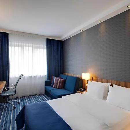 Holiday Inn Express Bremen Airport By Ihg Buitenkant foto